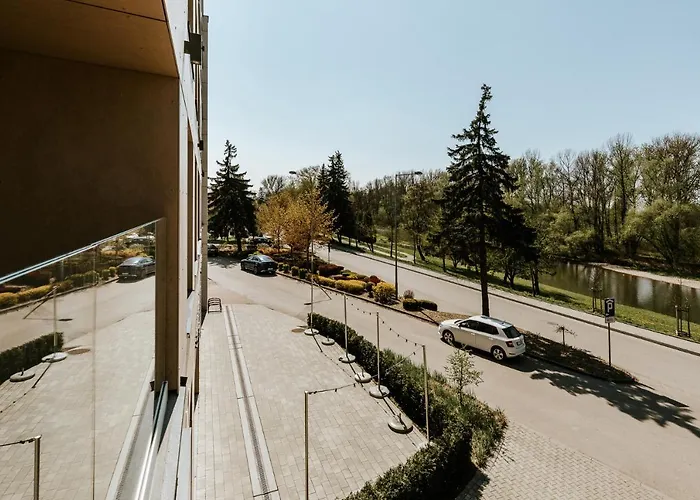River Side Residence 3/18